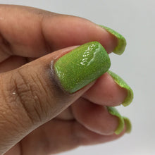 Load image into Gallery viewer, Green Apple