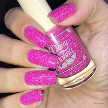 Load image into Gallery viewer, Viva Magenta