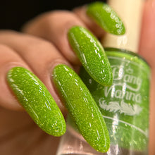 Load image into Gallery viewer, Green Apple