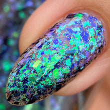 Load image into Gallery viewer, Sagittarius - Azurite