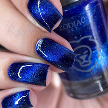 Load image into Gallery viewer, Leo - Lapis Lazuli