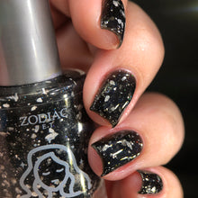 Load image into Gallery viewer, Virgo - Snowflake Obsidian