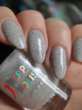 Load image into Gallery viewer, Pepper Polish - Carrara