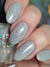 Load image into Gallery viewer, Pepper Polish - Carrara