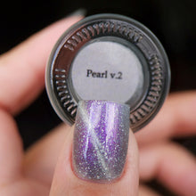 Load image into Gallery viewer, Pisces - Pearl v.2