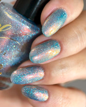 Load image into Gallery viewer, Penélope Luz - Glory Shimmer