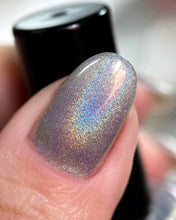 Load image into Gallery viewer, PRE ORDER - Penélope Luz - Holo Wonder