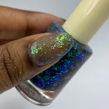 Load image into Gallery viewer, Moss Opal