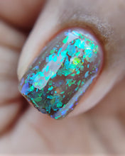 Load image into Gallery viewer, Moss Opal
