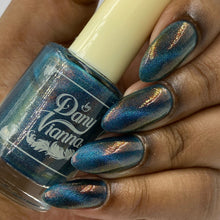 Load image into Gallery viewer, Melted Witch