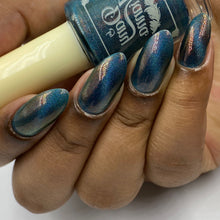 Load image into Gallery viewer, Melted Witch