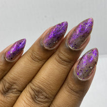 Load image into Gallery viewer, PRE ORDER - Large Spring Jewel