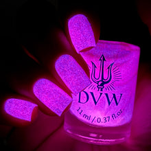 Load image into Gallery viewer, PRE ORDER - DVW - Lotus