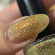 Load image into Gallery viewer, PRE ORDER - Pepper Polish - Golden Wish