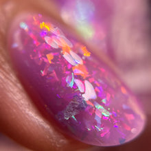 Load image into Gallery viewer, Violet Opal