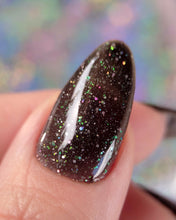 Load image into Gallery viewer, Pepper Polish - Do que é sua Fantasia? (What&#39;s Your Costume ABout?)