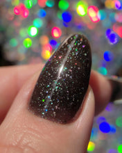 Load image into Gallery viewer, Pepper Polish - Do que é sua Fantasia? (What&#39;s Your Costume ABout?)