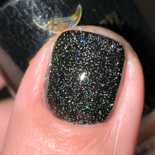 Load image into Gallery viewer, PRE ORDER - Pepper Polish - Silvered Years