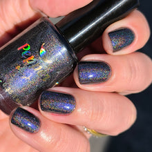 Load image into Gallery viewer, PRE ORDER - Pepper Polish - Midnight Companion
