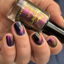 Load image into Gallery viewer, PRE ORDER - Pepper Polish - Favorite Spot