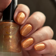 Load image into Gallery viewer, PRE ORDER - Indie by Patty Lopes with Pepper - Mico Leão Dourado