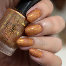 Load image into Gallery viewer, PRE ORDER - Indie by Patty Lopes with Pepper - Mico Leão Dourado