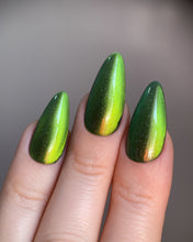 Load image into Gallery viewer, Pepper Polish - Secret Garden
