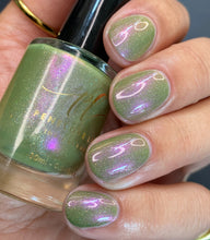 Load image into Gallery viewer, Penélope Luz - Groovy Green