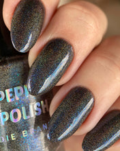 Load image into Gallery viewer, Pepper Polish - New Moon