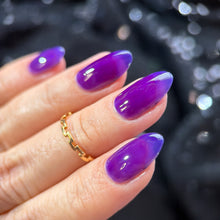 Load image into Gallery viewer, PRE ORDER - Phoenix - Jelly Queen