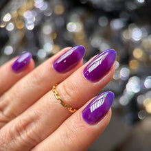 Load image into Gallery viewer, PRE ORDER - Phoenix - Jelly Queen