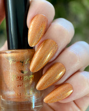 Load image into Gallery viewer, PRE ORDER - Indie by Patty Lopes with Pepper - Mico Leão Dourado