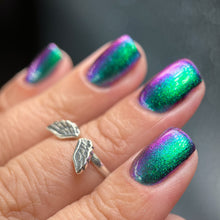 Load image into Gallery viewer, Phoenix - Violet Sabrewing Hummingbird