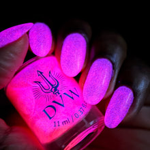 Load image into Gallery viewer, PRE ORDER - DVW - Lotus
