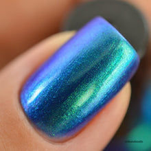 Load image into Gallery viewer, PRE ORDER - Pepper Polish - É Mentira! (It's a Lie!)