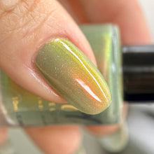 Load image into Gallery viewer, Penélope Luz - Lucky Clover