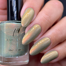 Load image into Gallery viewer, Penélope Luz - Lucky Clover