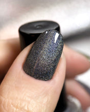 Load image into Gallery viewer, Penélope Luz - Twilight Prism