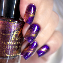 Load image into Gallery viewer, PRE ORDER - Penélope Luz - Unique Nails