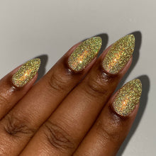 Load image into Gallery viewer, PRE ORDER - Pepper Polish - Golden Wish