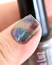 Load image into Gallery viewer, Penélope Luz - Aurora Borealis