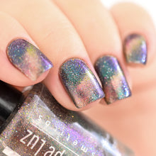 Load image into Gallery viewer, Penélope Luz - Aurora Borealis