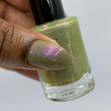 Load image into Gallery viewer, Penélope Luz - Groovy Green