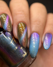 Load image into Gallery viewer, Penélope Luz - Liberty Lights