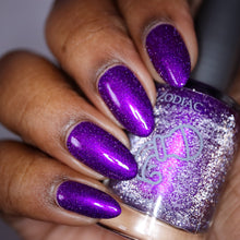 Load image into Gallery viewer, Aquarius - Amethyst v.2